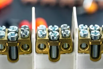 Terminal blocks and distribution blocks close up